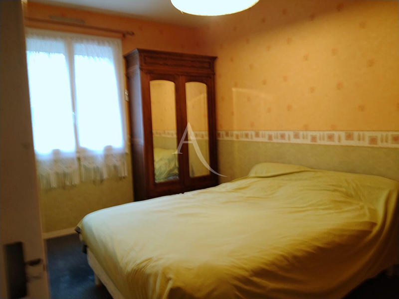 Maison - 80 m² - 5 pièces