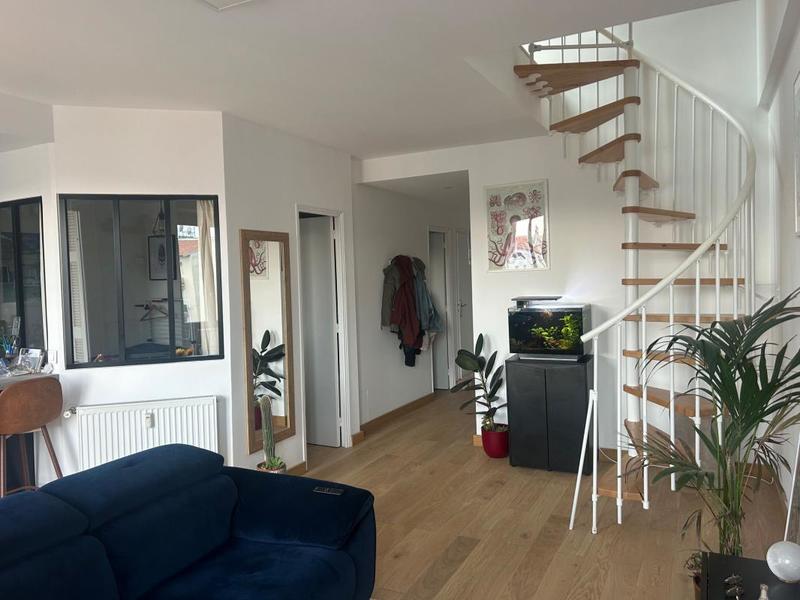 Duplex - 61 m² - 3 pièces