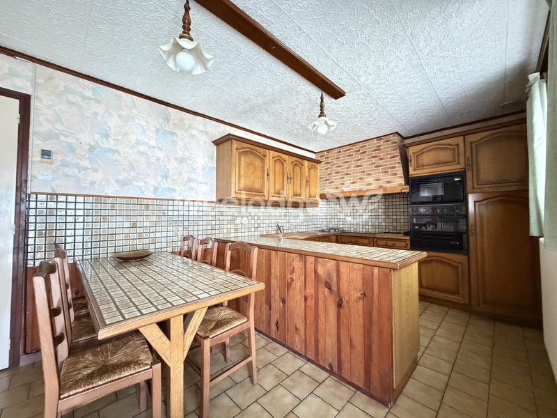 Maison - 142 m² - 6 pièces