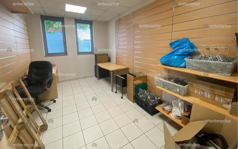 Bureau - 290 m²