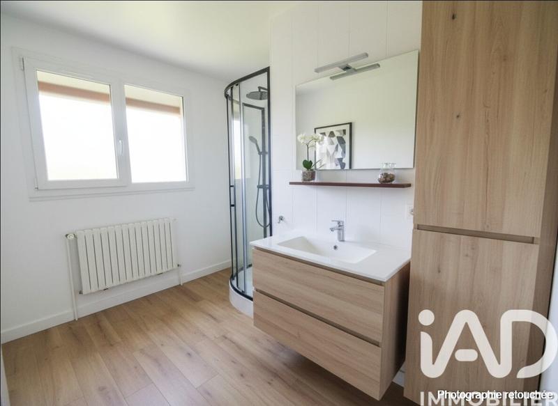 Maison - 121 m² - 6 pièces