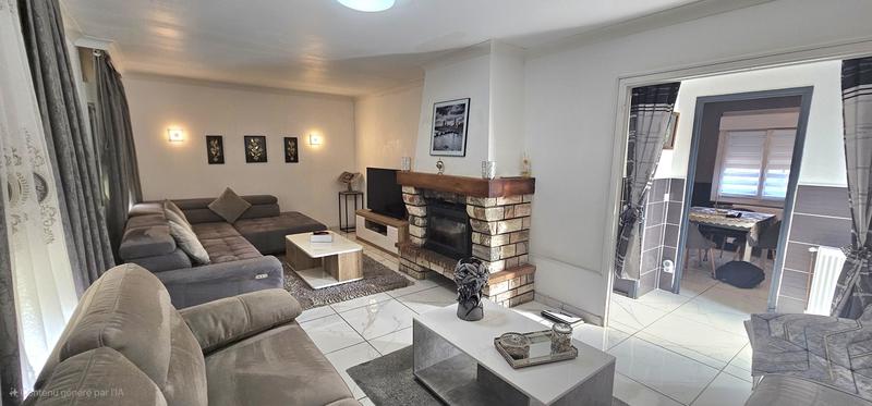 Maison - 121 m² - 6 pièces