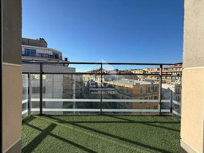 Appartement - 88 m² - 4 pièces