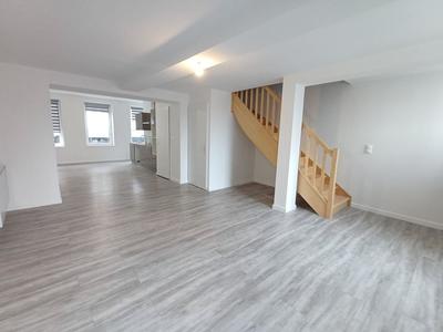 Appartement - 98 m² - 4 pièces