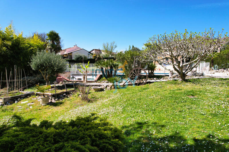 Maison - 156 m² - 5 pièces