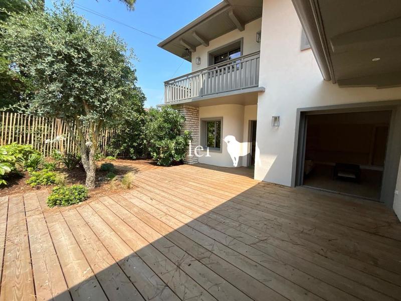 Villa - 174 m² - 7 pièces