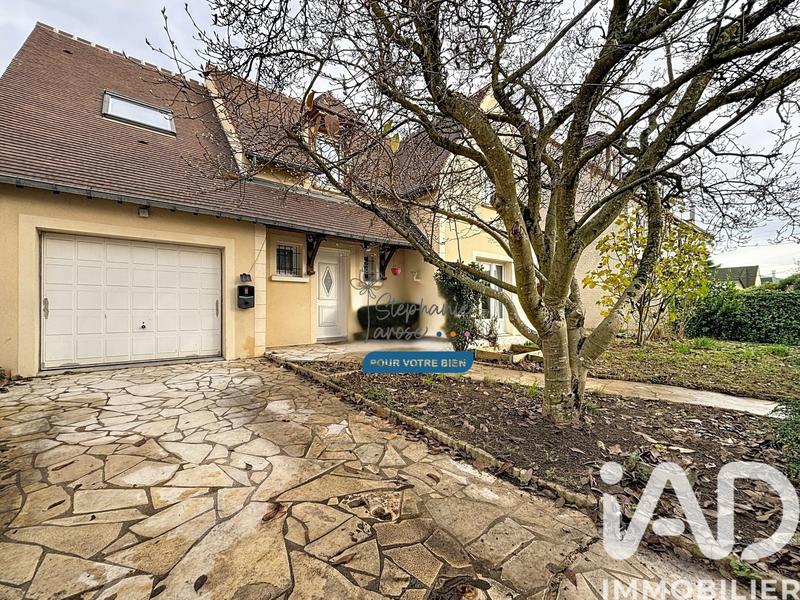 Maison - 140 m² - 5 pièces