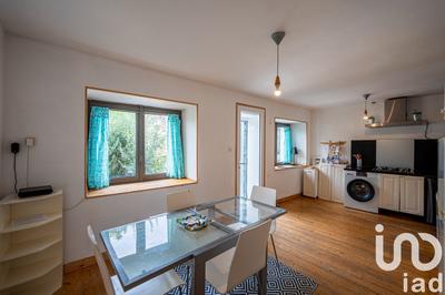 Maison - 99 m² - 4 pièces