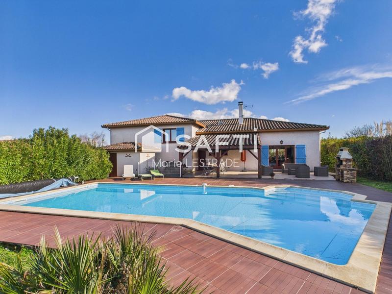 Maison - 182 m² - 6 pièces