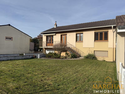 Maison - 99 m² - 4 pièces