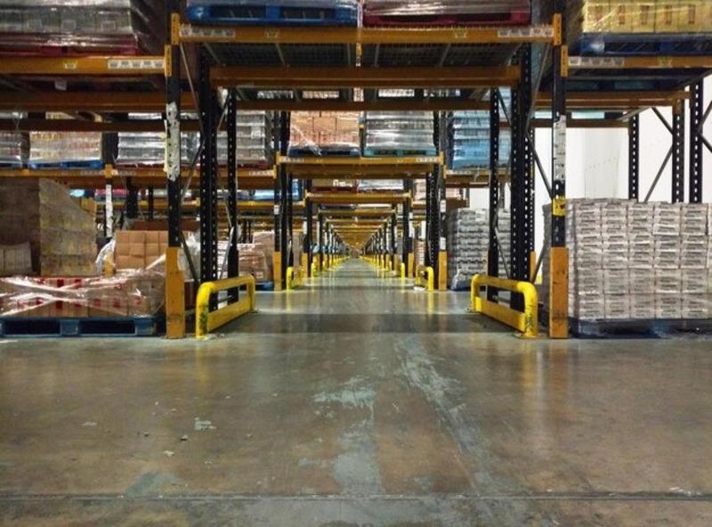 Local d'activité / Entrepôt - 6 700 m²