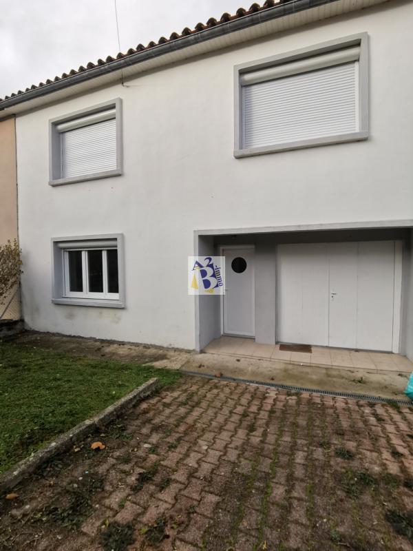 Appartement - 79 m² - 5 pièces