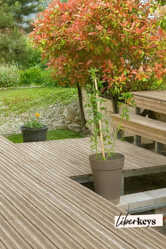 Maison - 218 m² - 8 pièces