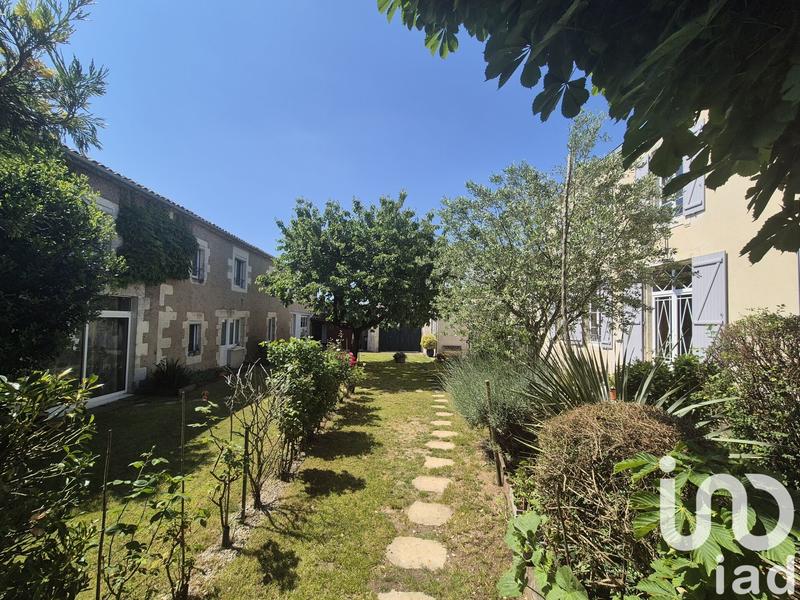 Maison - 574 m² - 14 pièces