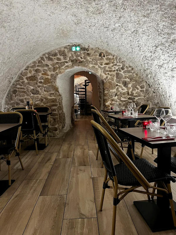 Fonds de commerce - Local commercial - 65 m²