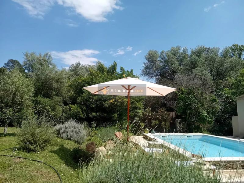 Maison - 136 m² - 4 pièces