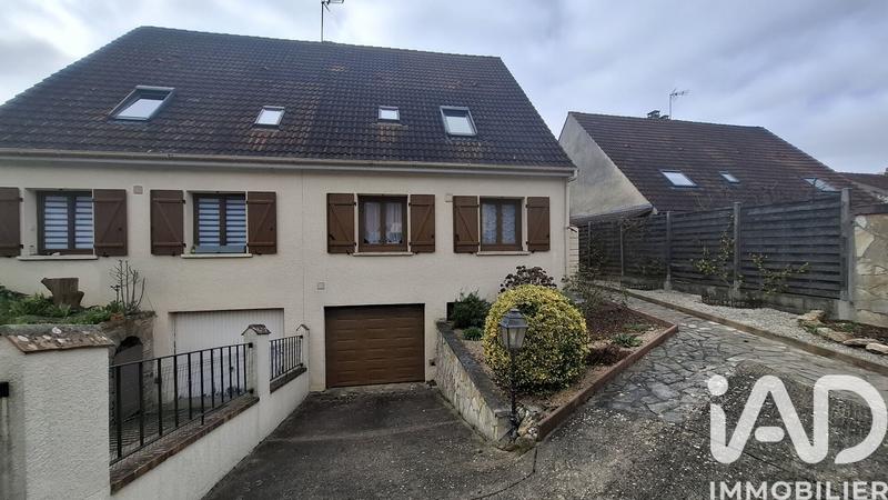 Maison - 102 m² - 5 pièces