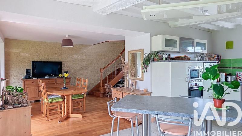 Maison - 182 m² - 6 pièces