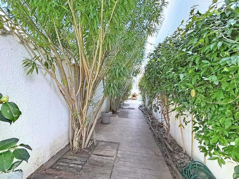 Maison - 103 m² - 5 pièces