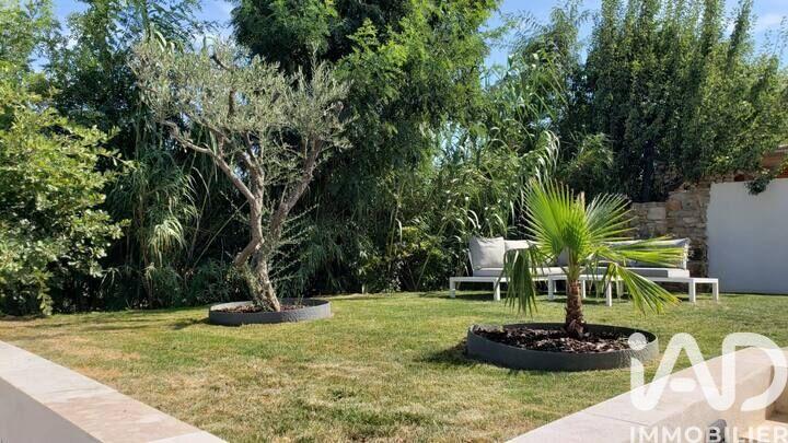 Maison - 93 m² - 5 pièces