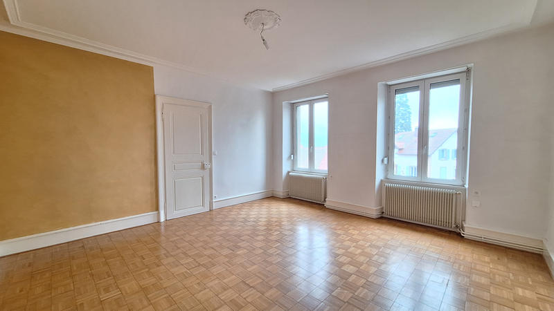 Appartement - 131 m² - 6 pièces