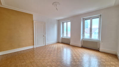 Appartement - 131 m² - 6 pièces