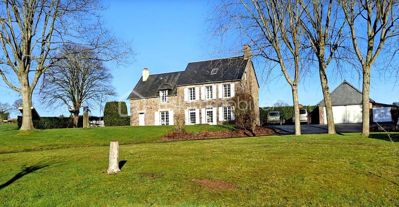 Maison en pierre - 145 m² - 8 pièces