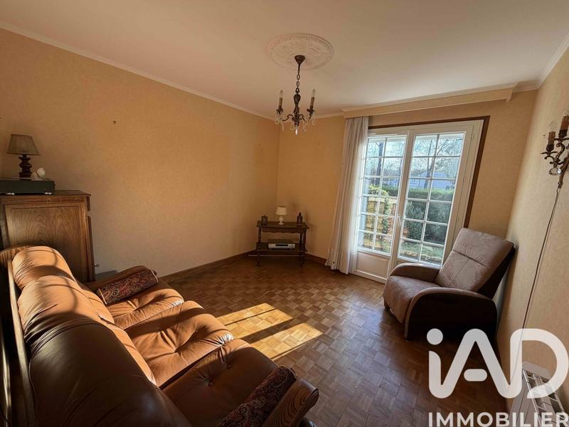 Maison - 90 m² - 5 pièces