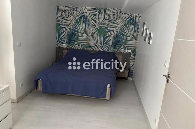 Maison - 136 m² - 5 pièces