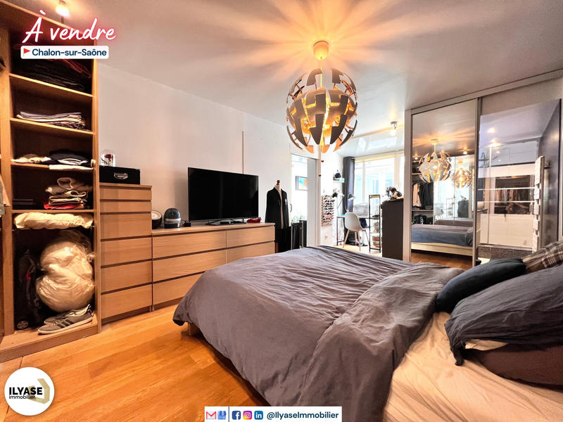 Appartement - 135 m² - 4 pièces