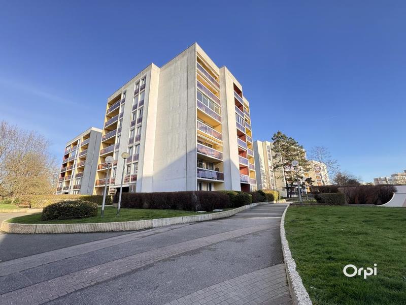 Appartement - 75 m² - 3 pièces