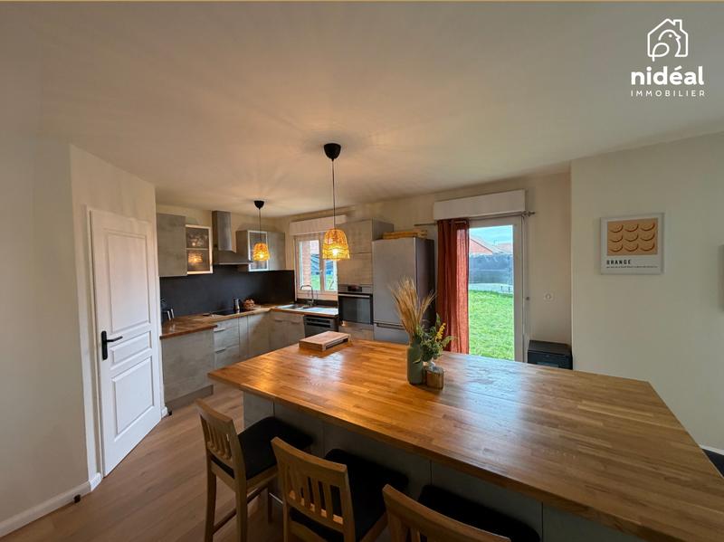 Maison - 150 m² - 5 pièces