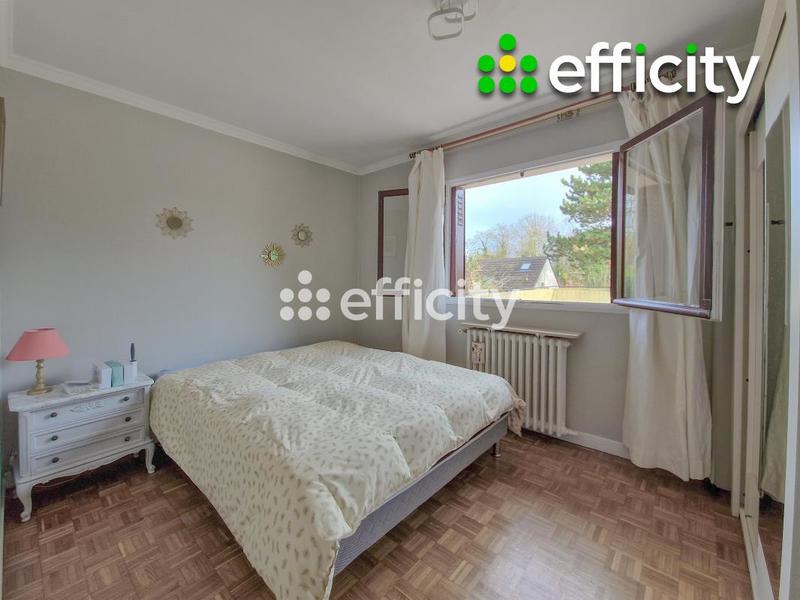 Maison - 180 m² - 5 pièces