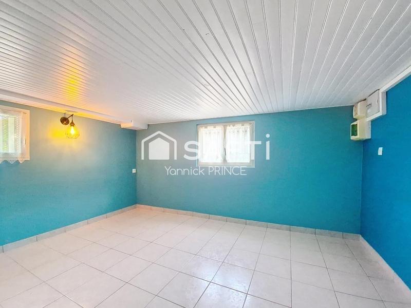 Maison - 102 m² - 7 pièces