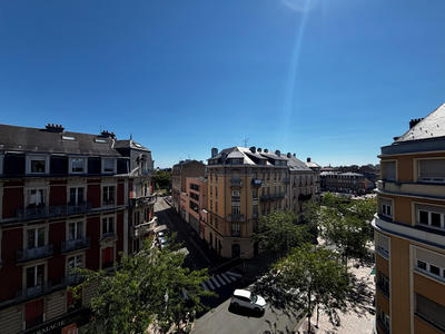 Appartement - 283 m² - 7 pièces