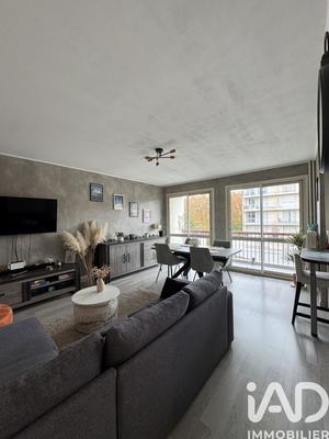 Appartement - 82 m² - 4 pièces