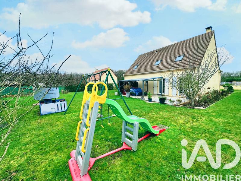 Maison - 135 m² - 6 pièces