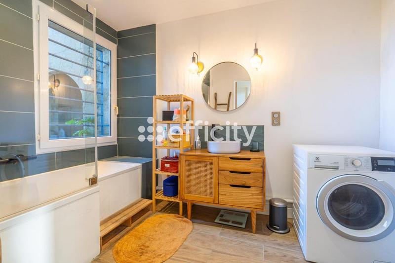 Appartement - 116 m² - 5 pièces