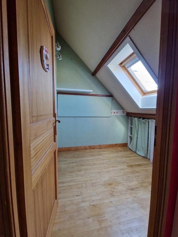 Maison - 85 m² - 5 pièces