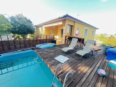 Maison - 217 m² - 7 pièces