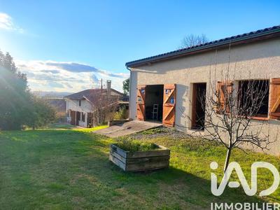 Maison - 195 m² - 4 pièces