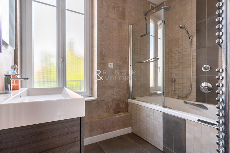 Maison ancienne - 150 m² - 6 pièces