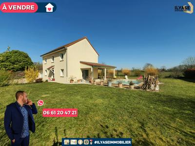 Maison - 143 m² - 8 pièces