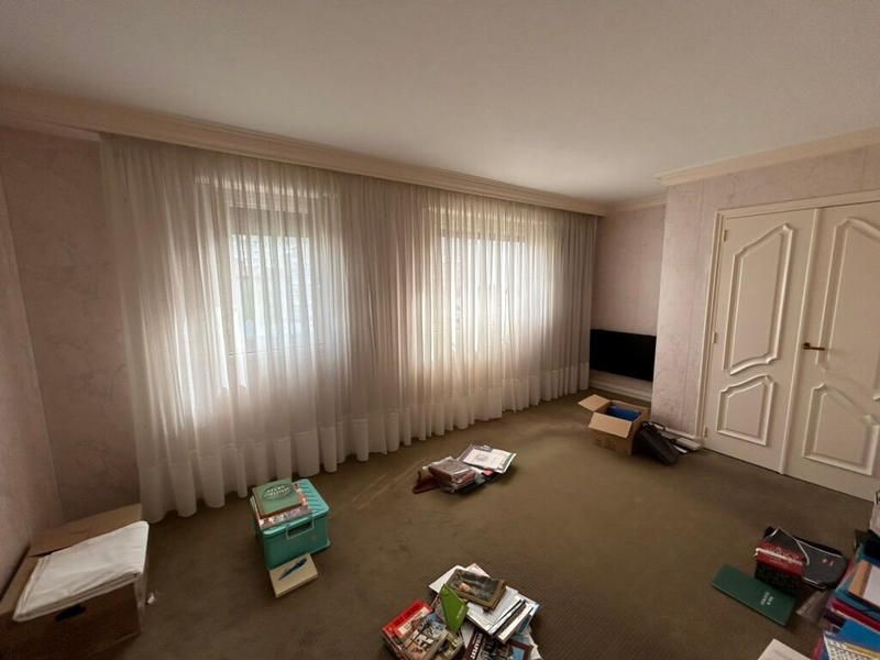 Appartement - 138 m² - 5 pièces