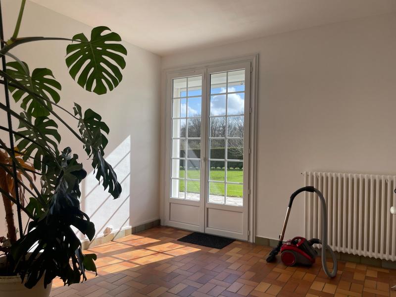 Maison - 230 m² - 6 pièces