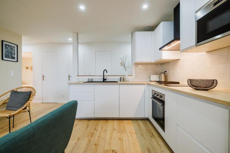 Appartement - 80 m² - 5 pièces