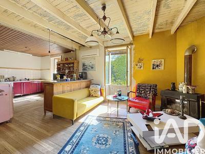 Maison - 179 m² - 8 pièces