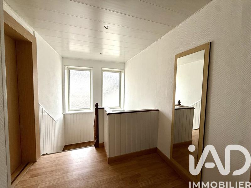 Maison - 104 m² - 5 pièces