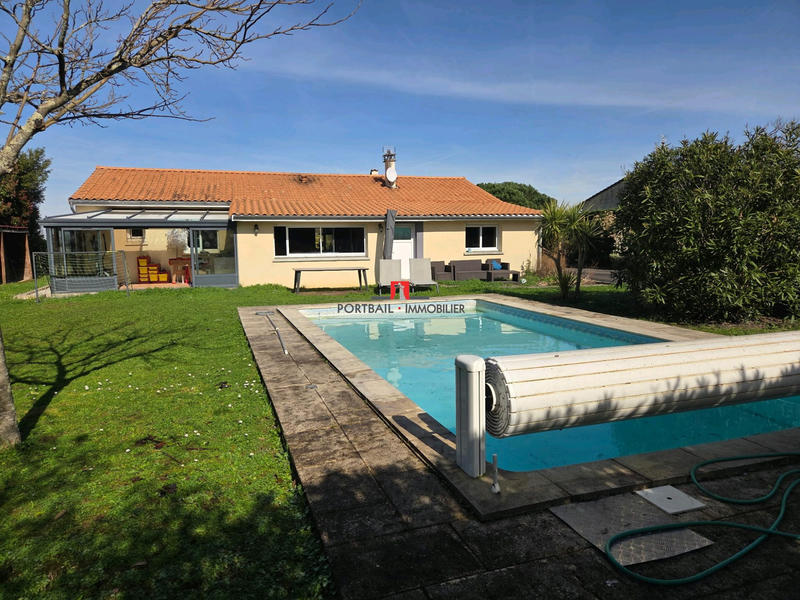 Maison - 147 m² - 6 pièces