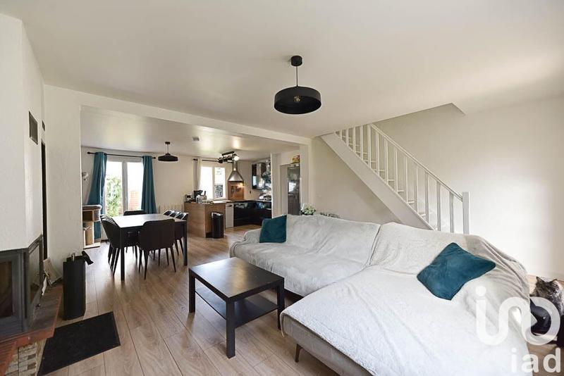 Maison - 102 m² - 5 pièces